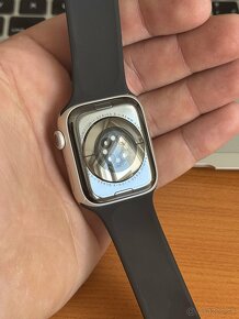 Apple Watch 8 45mm Silver GPS - 9