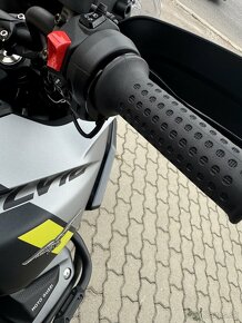 Moto Guzzi Stelvio 2024 - 9