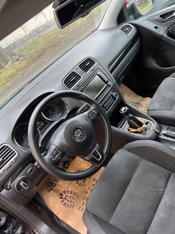 Volkswagen GOLF 6 - 9