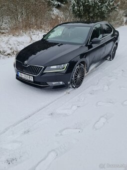 Skoda Superb 2.0 TDI DSG A/T6 140KW Style - 9