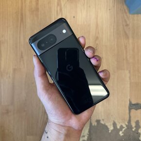 Google Pixel 8 8/256Gb Black - 9