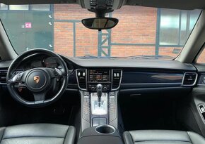 Porsche Panamera 3.0 - V6 ,8/2011 - 9