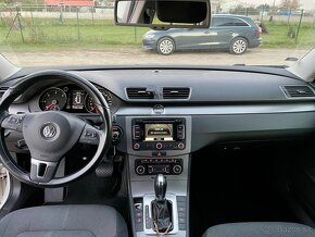 Volkswagen Passat Variant 2.0 TDI BMT Comfortline DSG - 9