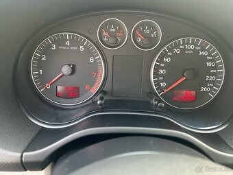 Audi A3 1.6 benzin 75kW - 9