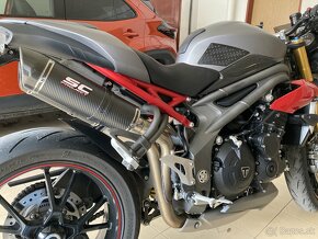 TRIUMPH Speed triple 1050R 2017 - 9