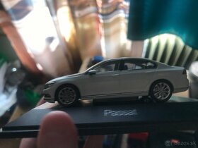 1:43 passat b8 a b7 - 9