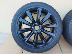 VW 5x112 R17 - Salamanca Black - 9