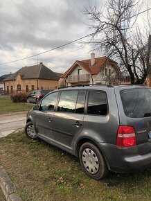 Volkswagen touran  automat - 9