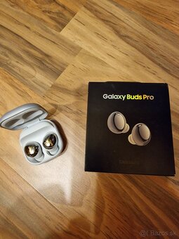 Samsung S22 ultra 12/256g + Galaxy buds pro - 9