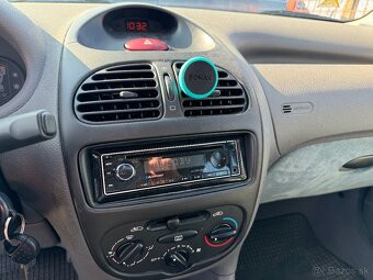 Peugeot 206 automat - 9