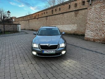 Škoda Superb 2. gen 125kw TDI 2011 - 9