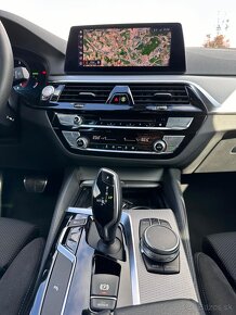 BMW 5 M-Packet 2018 - 9