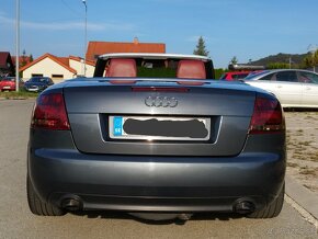 Audi A4 b7 Cabrio S-line 2.0tdi - 9