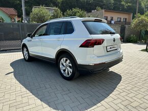 Volkswagen Tiguan 2.0 TDI EVO Life 4Motion DSG - 9