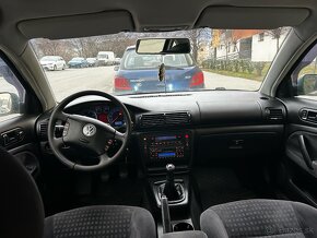 Volkswagen Passat B 5.5 3BG 2003 - 9