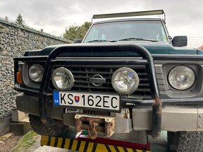 Predám Nissan patrol gr y60 - 9