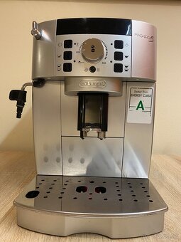 DeLonghi Magnifica S - 9