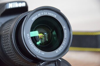 Nikon D3500 s bluetooth - rychly Af-p objektiv - 3 900 snimk - 9