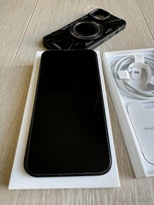 iPhone 13, 128GB, Midnight - TOP STAV - 9