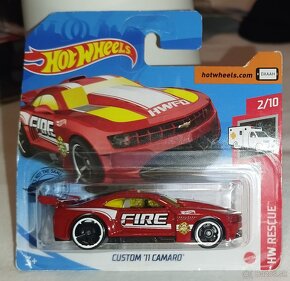 Hot wheels - 9