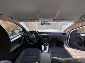 Škoda Octavia 1.6 TDI DSG - 9