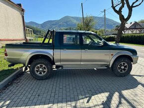 Predám mitsubishi L 200  2,5 td - 9