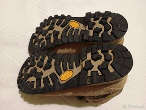 kvalitne turisticke topanky DOLOMITE gtx vibram, vel. 37,5 - 9