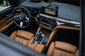 630d xDrive Msport, Pano, HUD, Vzduch, Soft-close, Natáčanie - 9