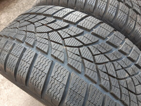 265/40 R20  -zimné - 9