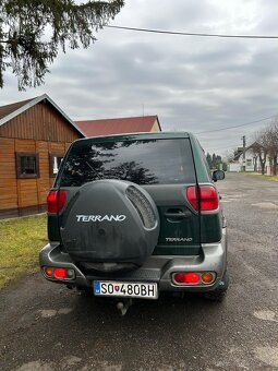 Nissan Terrano - 9