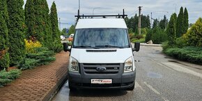 Ford Transit 6-miestny, klimatizácia, ťažné - 9