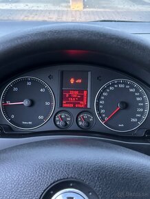 VW Golf Plus 1.9 TDI Automat - 9