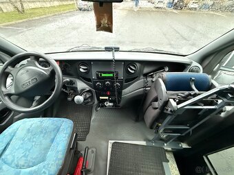 Iveco Daily Tourys 20+vodič - 9