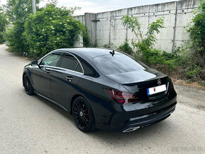 Mercedes CLA 200 AMG LINE - 9