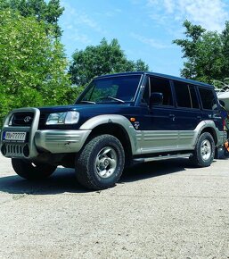 Hyundai Galloper 3.0 V6  A/T - 9