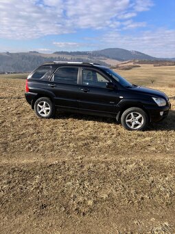 KIA Sportage 2.0 CRDI 4x4 - 9