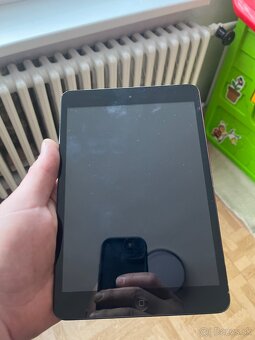 Ipad mini - 9