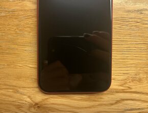 iPhone 11 Red 128 GB - 9