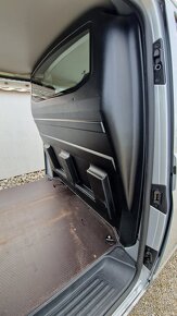 VW Transporter T6 Long 2.0Tdi 110Kw/PERFEKTNÍ STAV,2ŠOUPAČKY - 9