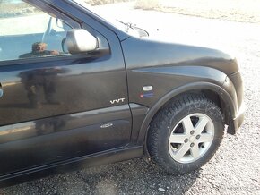 Predám Suzuki Ignis 4x4 - 9