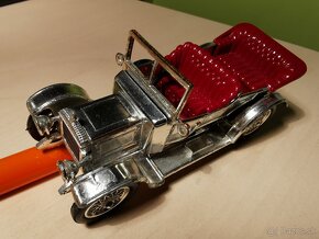 Matchbox yesteryear Daimler - 9