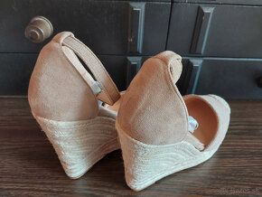 Espadrilky na platforme - vel. 39 - 9