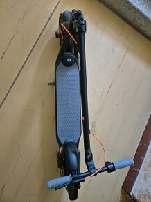 Predám elektrokolobežku Ninebot Kickscooter F30E by Segway - 9