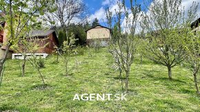 AGENT.SK | Predaj chaty s 1478 m2 pozemkom v obci Raková - K - 9