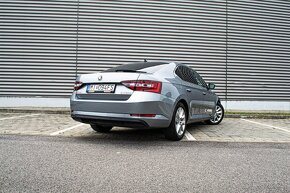 Škoda Superb 2.0 TDI Ambition DSG EU6 - 9