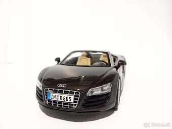 1:24 Audi R8 Spyder - 9