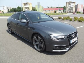 Audi A5 3.0TDi 3xS line - 9