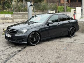 Mercedes-Benz C350 CGI BlueEfficiency 225kw - 9