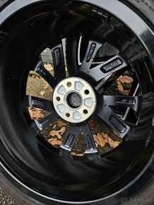 Letní alu kola Vega 18" Škoda Octavia 225/40 R18 - 9