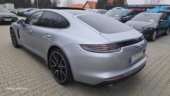 Porsche Panamera GTS 4x4 A/T - 9